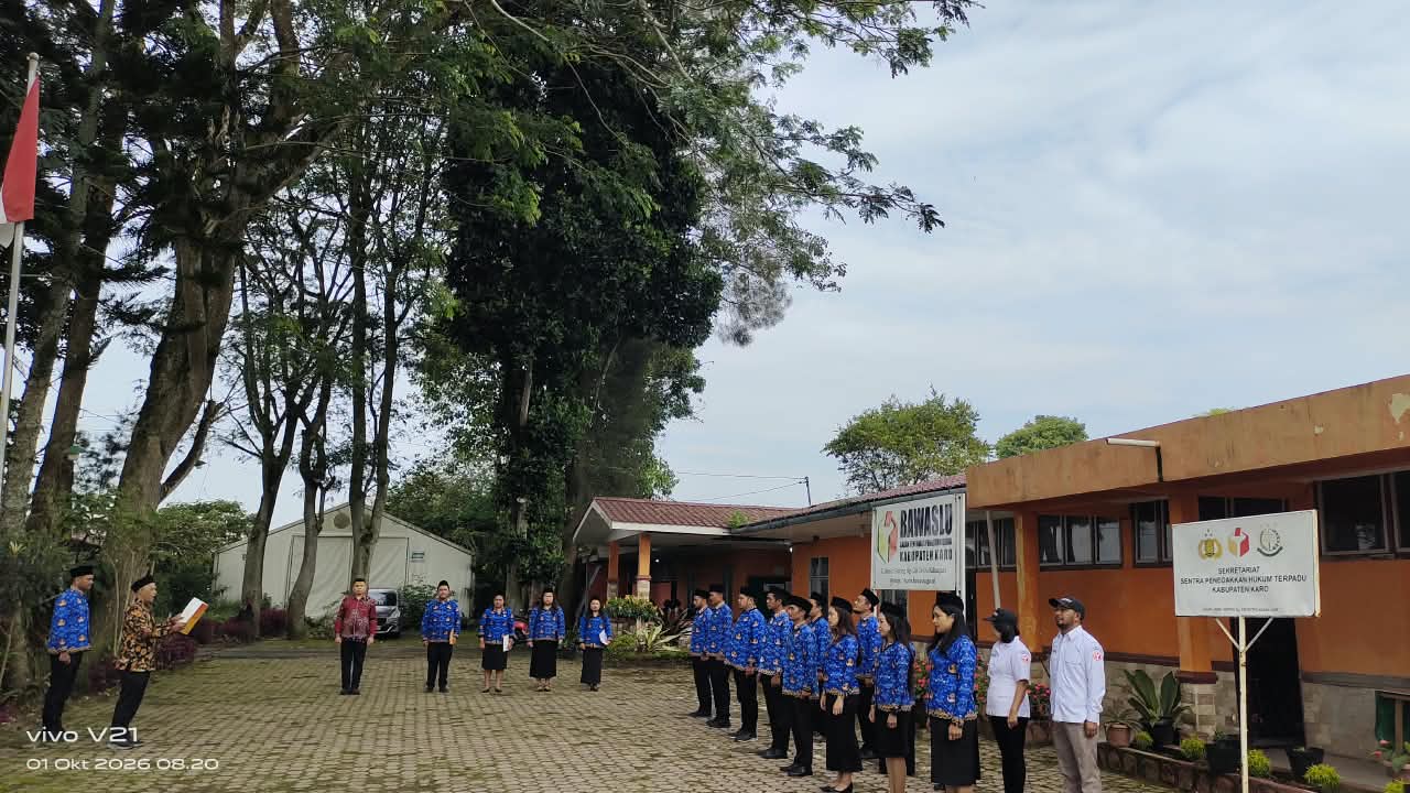 Badan Pengawas Pemilihan Umum Kabupaten Karo Melaksanakan Upacara Peringatan Hari Kesaktian Pancasila di Kantor Bawaslu Kabupaten Karo, Kamis (01/10/2026) 2026