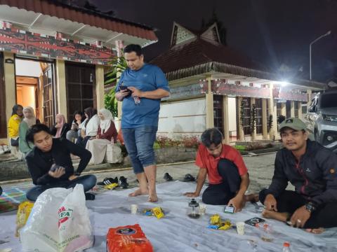 Kegiatan berlangsung secara interaktif.