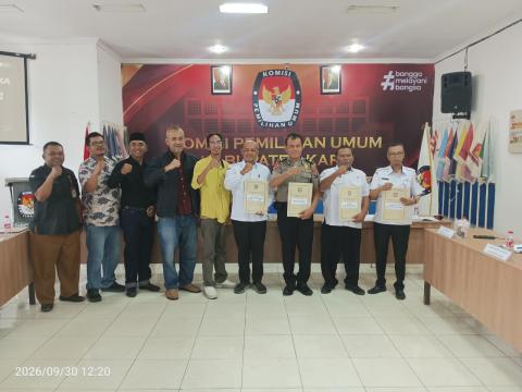 Badan Pengawas Pemilihan Umum Kabupaten Karo Menghadiri  Rekapitulasi Daftar Pemilih Berkelanjutan Triwulan III Tahun 2026 di Kantor KPU Kabupaten Karo, Rabu (30/09/2026)