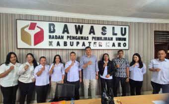 Kabanjahe,Rapat Koordinasi Evaluasi Pelaksanaan Pengawasan bersama Bakesbangpol Kabupaten Karo,Rabu 29 April 2026