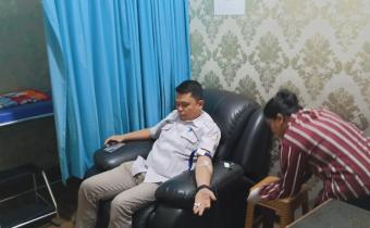 Kabanjahe,- Semangat berbagi dan kepedulian sosial terus ditunjukkan oleh jajaran Bawaslu Kabupaten Karo melalui kegiatan donor darah yang dilaksanakan pada Rabu (15/04/2026).